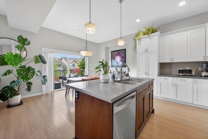 Photo 11 at 11235 244 Street, Cottonwood MR, Maple Ridge