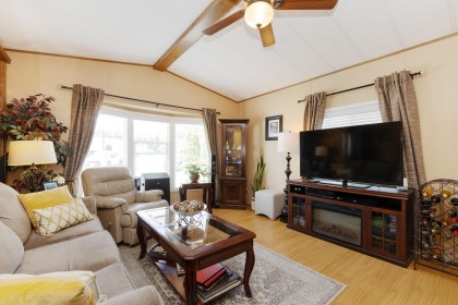Photo 3 at 28 - 11932 Poplar Drive, Central Meadows, Pitt Meadows