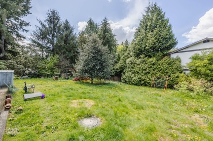 Photo 11 at 21190 Glenwood Avenue, Northwest Maple Ridge, Maple Ridge