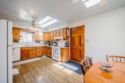 Photo 21 at 21190 Glenwood Avenue, Northwest Maple Ridge, Maple Ridge