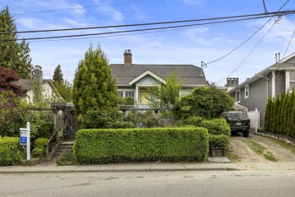 Photo 1 at 33433 3 Avenue, Mission BC, Mission