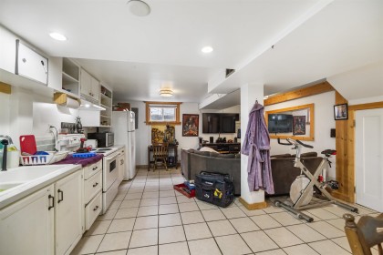 Photo 14 at 33433 3 Avenue, Mission BC, Mission