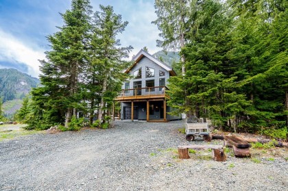 Photo 1 at 47020 Snowmist Drive, Hemlock, Mission