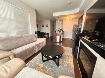 Photo 3 at 301 - 2343 Atkins Avenue, Central Pt Coquitlam, Port Coquitlam