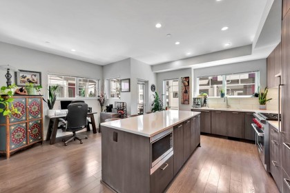 Photo 5 at 143 - 19451 Sutton Avenue, South Meadows, Pitt Meadows