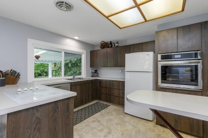 Photo 5 at 24320 116 Avenue, Cottonwood MR, Maple Ridge