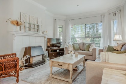 Photo 1 at 112 - 12464 191b Street, Mid Meadows, Pitt Meadows