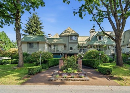 Photo 1 at 203 - 22275 123 Avenue, West Central, Maple Ridge