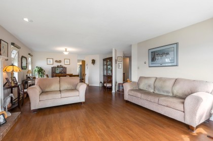 Photo 7 at 33470 Ihles Avenue, Mission BC, Mission
