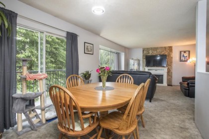 Photo 13 at 20118 Ospring Street, Southwest Maple Ridge, Maple Ridge