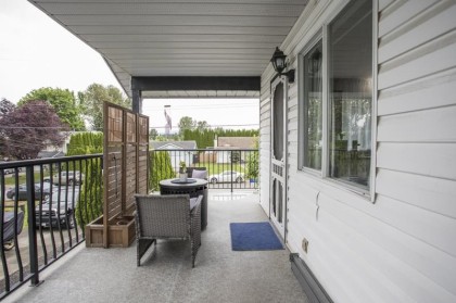 Photo 17 at 20118 Ospring Street, Southwest Maple Ridge, Maple Ridge