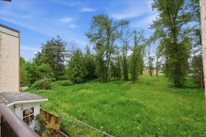 Photo 9 at 24 - 11900 228 Street, East Central, Maple Ridge