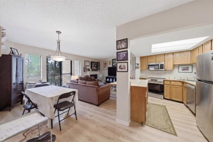Photo 8 at 24 - 11900 228 Street, East Central, Maple Ridge