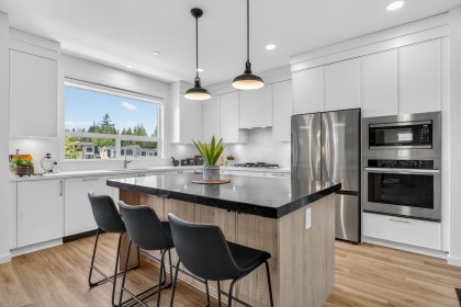 Photo 13 at 11217 250b Street, Thornhill MR, Maple Ridge