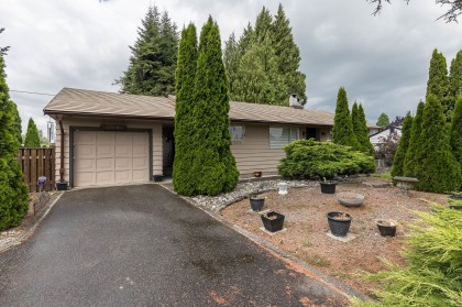 Photo 2 at 12373 203 Street, Northwest Maple Ridge, Maple Ridge