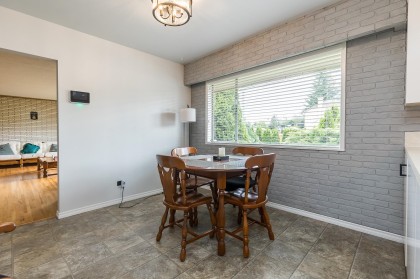 Photo 10 at 12373 203 Street, Northwest Maple Ridge, Maple Ridge
