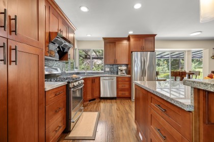 Photo 7 at 26115 124 Avenue, Websters Corners, Maple Ridge