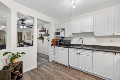Photo 12 at 121 - 2678 Dixon Street, Central Pt Coquitlam, Port Coquitlam