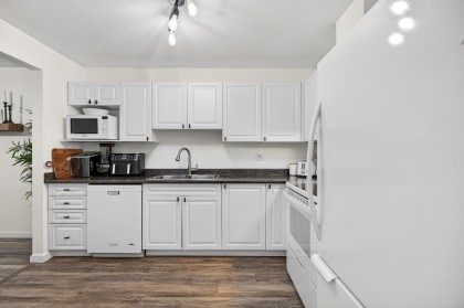 Photo 11 at 121 - 2678 Dixon Street, Central Pt Coquitlam, Port Coquitlam