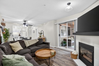 Photo 4 at 121 - 2678 Dixon Street, Central Pt Coquitlam, Port Coquitlam