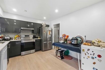 Photo 7 at 19536 118b Avenue, Central Meadows, Pitt Meadows