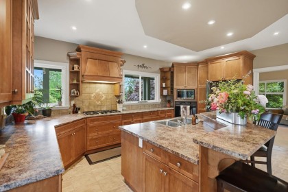 Photo 12 at 10240 Rolley Crescent, Thornhill MR, Maple Ridge
