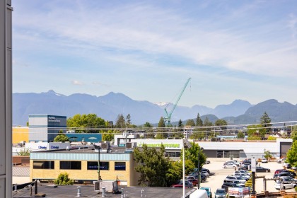 Photo 28 at 403 - 22577 Royal Crescent, East Central, Maple Ridge