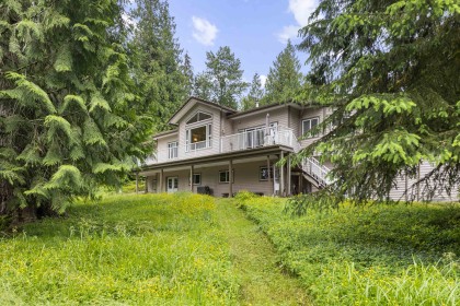 Photo 34 at 26350 Trethewey Crescent, Websters Corners, Maple Ridge