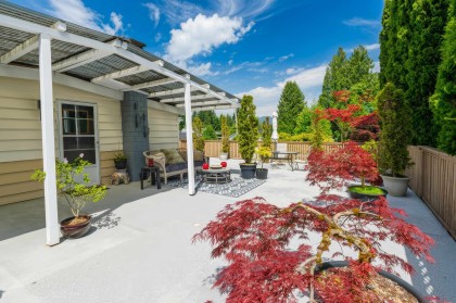 Photo 10 at 22450 Streng Avenue, East Central, Maple Ridge