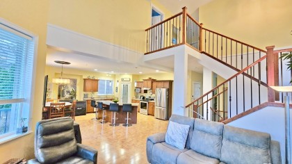 Photo 5 at 116 - 21868 Lougheed Highway, West Central, Maple Ridge