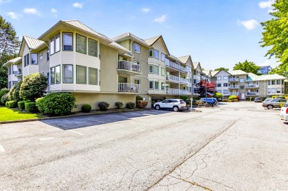 Photo 1 at 304 - 19236 Ford Road, Central Meadows, Pitt Meadows
