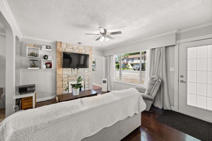 Photo 4 at 24898 122 Avenue, Websters Corners, Maple Ridge
