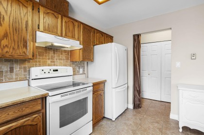 Photo 12 at 21 - 12276 189a Street, Central Meadows, Pitt Meadows