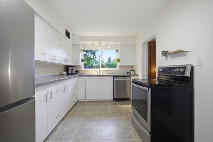 Photo 12 at 11757 Carr Street, West Central, Maple Ridge