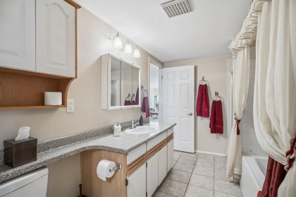 Photo 23 at 402 - 11726 225 Street, East Central, Maple Ridge