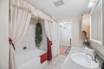 Photo 22 at 402 - 11726 225 Street, East Central, Maple Ridge