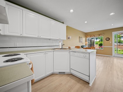 Photo 6 at 3 - 1370 Riverwood Gate, Riverwood, Port Coquitlam