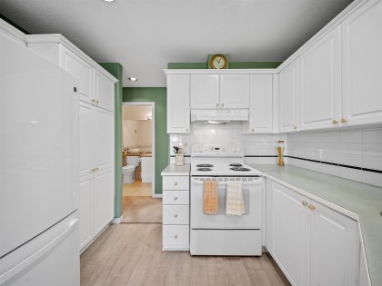 Photo 7 at 3 - 1370 Riverwood Gate, Riverwood, Port Coquitlam