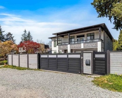 Photo 2 at 24531 Dewdney Trunk Road, Websters Corners, Maple Ridge