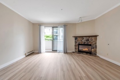 Photo 5 at 201 - 2357 Whyte Avenue, Central Pt Coquitlam, Port Coquitlam