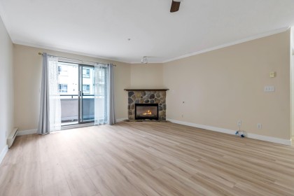 Photo 4 at 201 - 2357 Whyte Avenue, Central Pt Coquitlam, Port Coquitlam