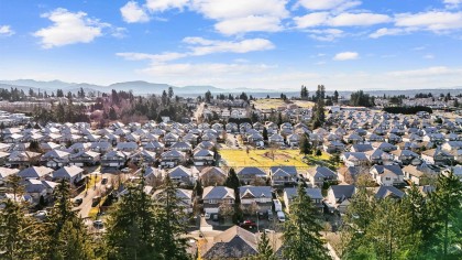Photo 4 at 4 - 32970 Tunbridge Avenue, Mission BC, Mission
