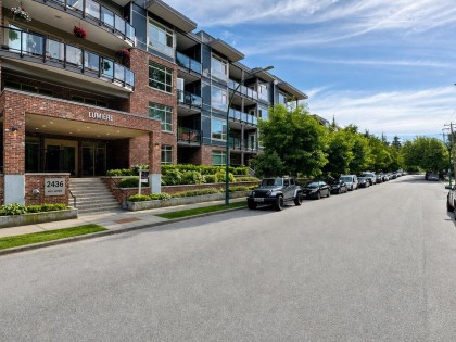 Photo 1 at 102 - 2436 Kelly Avenue, Central Pt Coquitlam, Port Coquitlam
