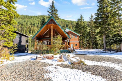 Photo 1 at 47075 Snowmist Drive, Hemlock, Mission