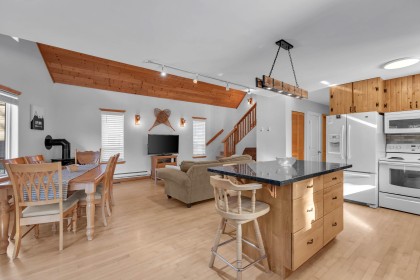 Photo 4 at 47075 Snowmist Drive, Hemlock, Mission