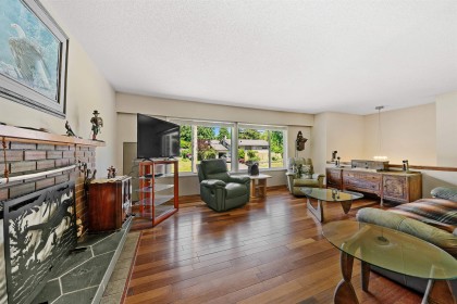 Photo 7 at 21656 Donovan Avenue, West Central, Maple Ridge