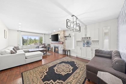 Photo 6 at 22905 113 Avenue, East Central, Maple Ridge