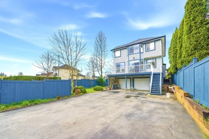 Photo 26 at 23800 Kanaka Way, Cottonwood MR, Maple Ridge