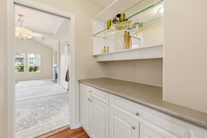 Photo 9 at 23800 Kanaka Way, Cottonwood MR, Maple Ridge