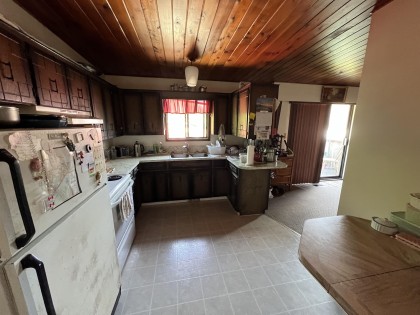 Photo 2 at 32173 Scott Avenue, Mission BC, Mission